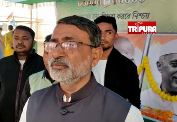 Amid rumors about Seat-Sharing fight among Left, Congress said, ‘Will not hesitate to make any Sacrifice to Defeat BJP' : Manik Sarkar to many Winner Left Front MLAs gave up their Tickets Amid rumors about Seat-Sharing fight among Left, Congress said, ‘Will not hesitate to make any Sacrifice to Defeat BJP' : Manik Sarkar to many Winner Left Front MLAs gave up their Tickets